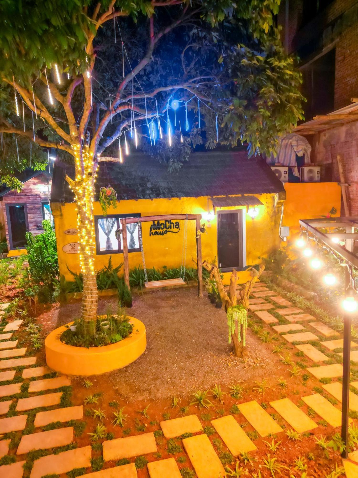 Отель Mocha House Lang Mon Экстерьер фото